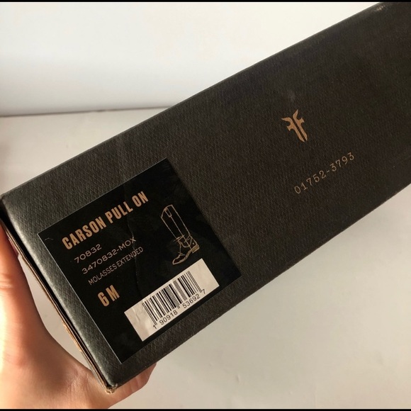 NIB: The Carson Boot by Frye - Picture 5 of 5